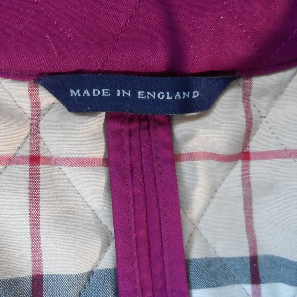 Burberry London Burgundy Quilted Barn Jacket – Size XS - Picture 15 of 16